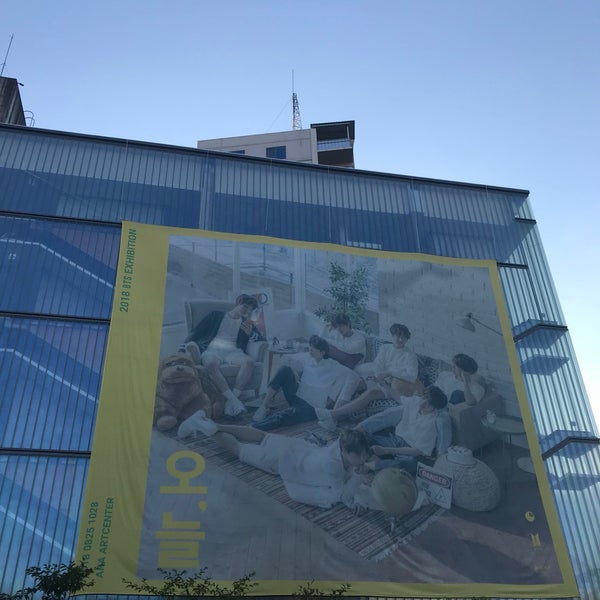9/23/2018 tarihinde Jongheun K.ziyaretçi tarafından Ara Art Centre'de çekilen fotoğraf