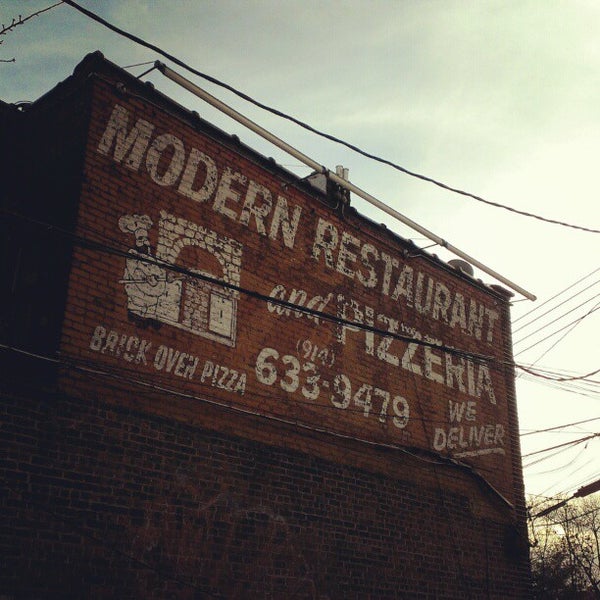 11/20/2012にMichael K.がModern Restaurant and Loungeで撮った写真