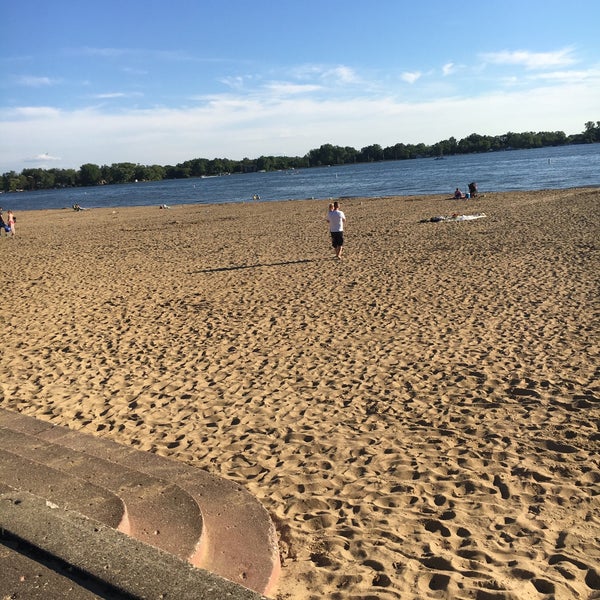Pontiac lake online mountain bike trail