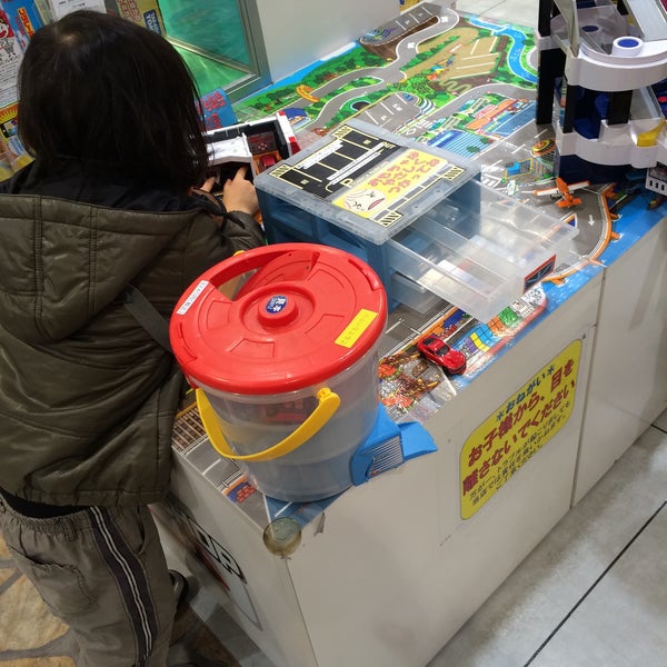トミカショップ福岡店