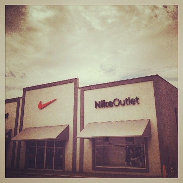 Nike outlet best sale in loveland