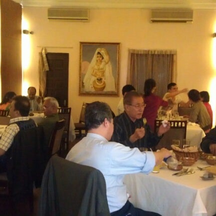 2/2/2013에 Kaustubh Mani T.님이 Khazaana Indian Restaurant에서 찍은 사진