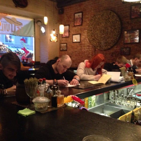 12/10/2014에 Юленька М.님이 Tequila Bar&amp;Boom에서 찍은 사진