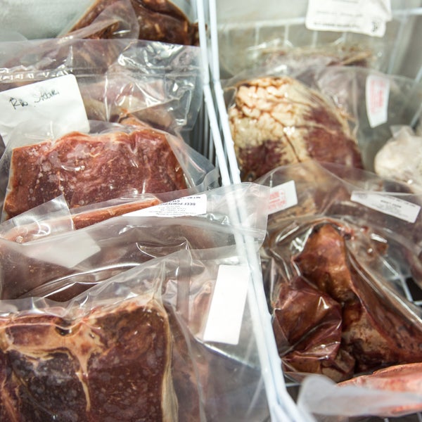 Alaskan Prides Seafood Fish Market in Glendale