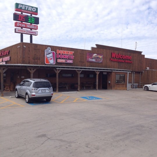 Petrol stop. Petro раменское. Petrol stop. Сан петро заправки. Магазин petro.