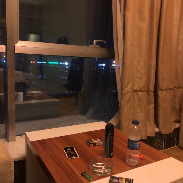 รูปภาพถ่ายที่ Gherdan Hotel โดย Hakan เมื่อ 1/27/2021