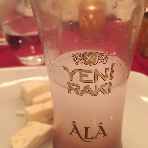 Photo taken at Şehbender 14 Restaurant by Selçuk Ç. on 2/25/2015