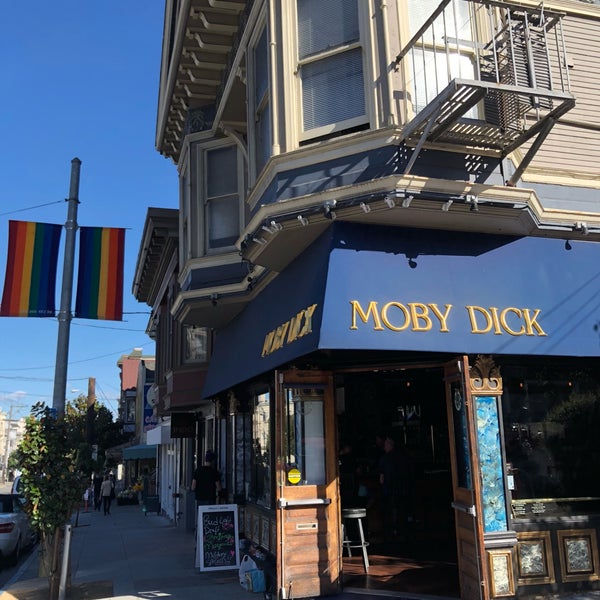 Foto diambil di Moby Dick oleh SalvationIsGreat pada 10/6/2018