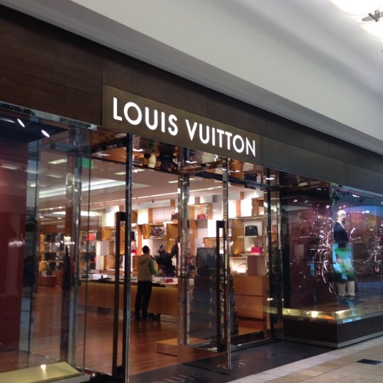 Louis Vuitton Atlanta Lenox Square store, United States