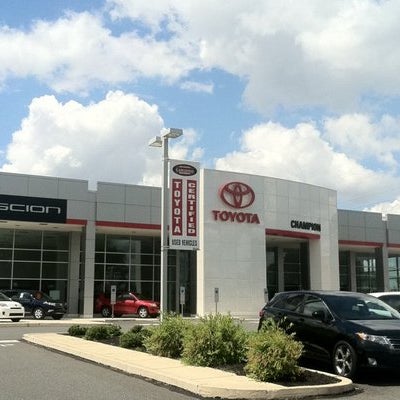 Corolla, Camry, Sienna, and RAV4 are new Toyota models available near Center City and Langhorne in Philadelphia.