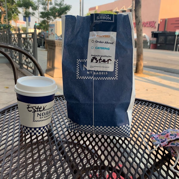 Noah's Bagels Bagel Shop