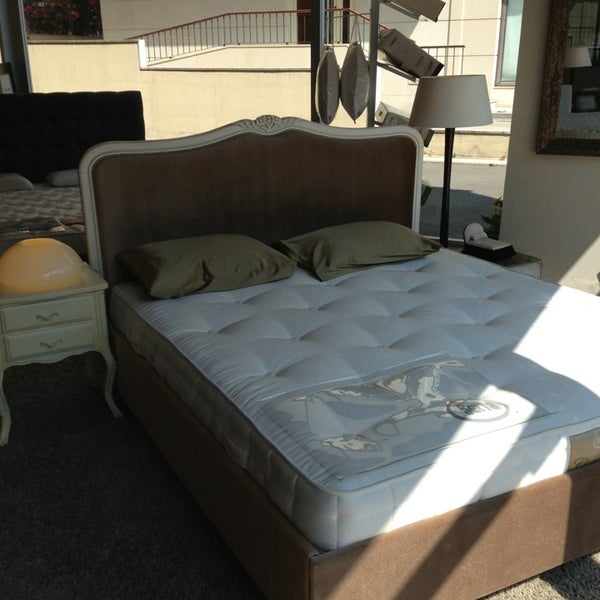 Yatsan Caddebostan Istanbul�da Mobilya / Ev Gereçleri Mağazası