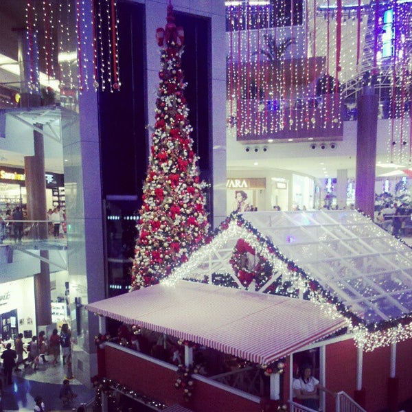 crocs shopping paralela
