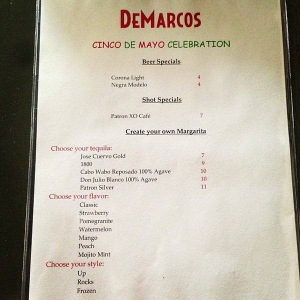 Foto diambil di DeMarco&#39;s Restaurant and Bar oleh Clay A. pada 5/3/2013