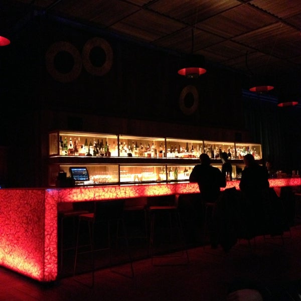 Photo taken at Plateau Lounge by BD on 12/31/2012