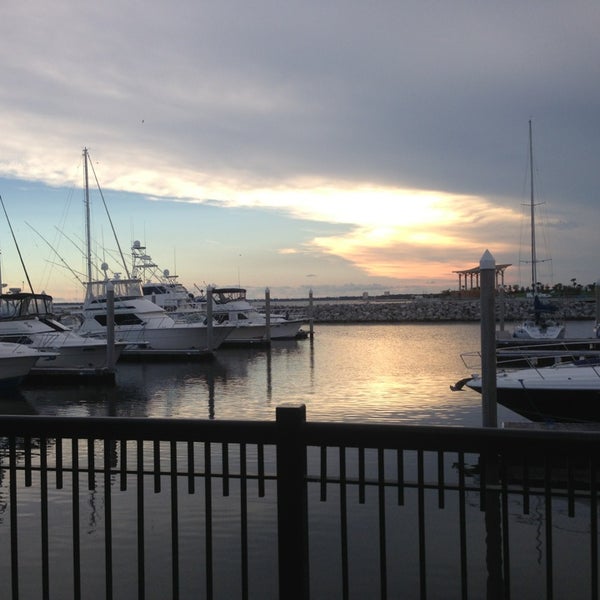Palafox Pier Harbor / Marina in Pensacola
