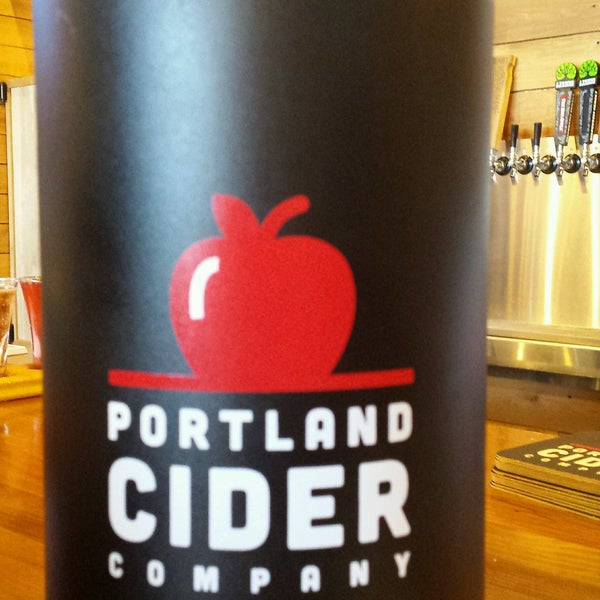 Photo taken at Portland Cider House by Samlee G. on 8/28/2016
