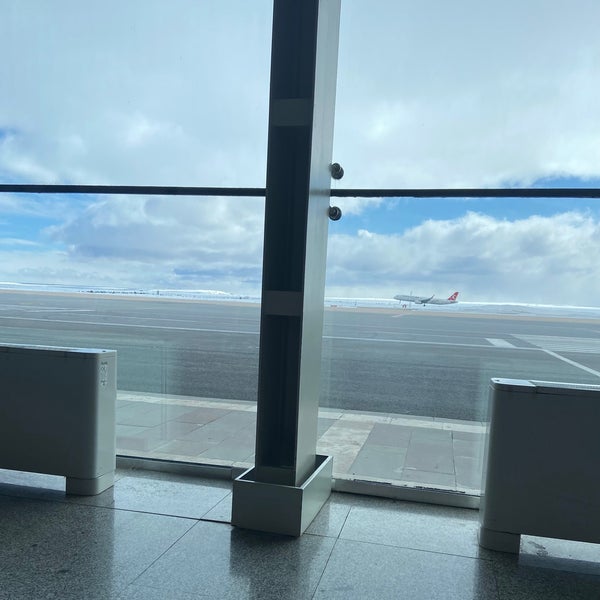 3/14/2022 tarihinde M.Raşid Ç.ziyaretçi tarafından Sivas Nuri Demirağ Havalimanı (VAS)'de çekilen fotoğraf