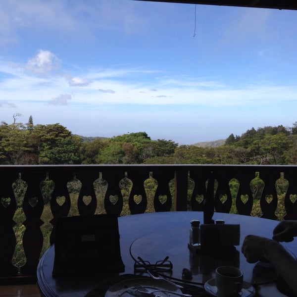 รูปภาพถ่ายที่ Hotel Belmar Monteverde โดย Cousin Hub เมื่อ 3/10/2014