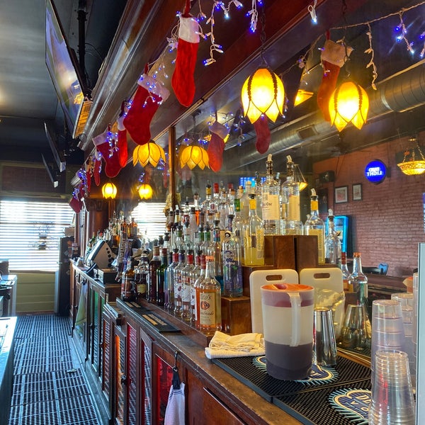 List 93+ Pictures the corner bar saint charles photos Latest