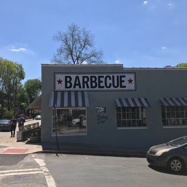 4/10/2019에 Douglas B.님이 Sweet Auburn Barbecue에서 찍은 사진