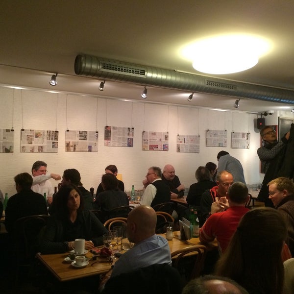 Foto scattata a Restaurant &quot;Zum Schmale Wurf&quot; da Urs K. il 1/3/2015