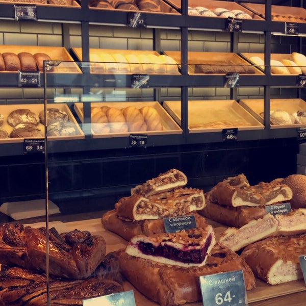 Пекарня на кирочной. Ленинградские булочные. Ленинградские булочные. Ленинградская пекарня спб. Интерьер булочных вольчека.