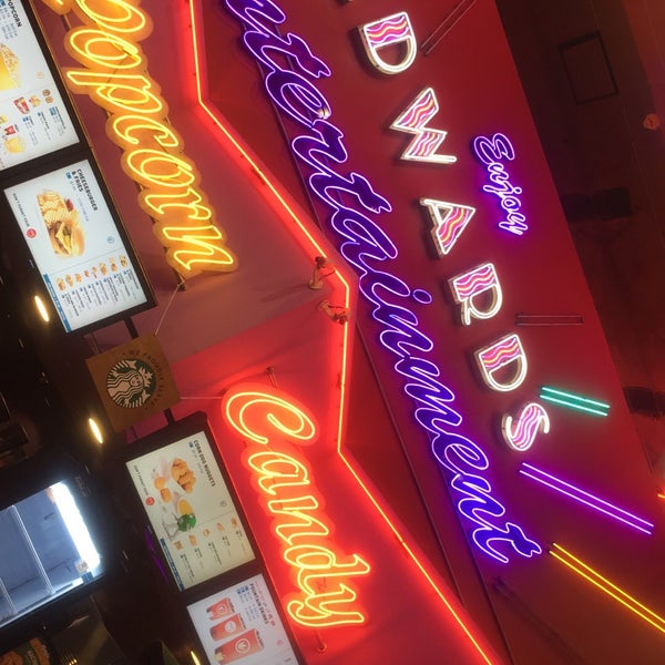 Photos at Regal Edwards Canyon Country Newhall Santa Clarita, CA