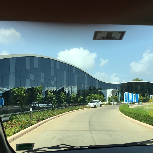 Meril Life Sciences Espacio de trabajo compartido en Vapi