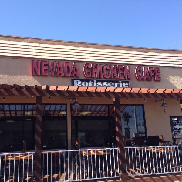 10/11/2013 tarihinde Mer R.ziyaretçi tarafından Nevada Chicken Cafe'de çekilen fotoğraf