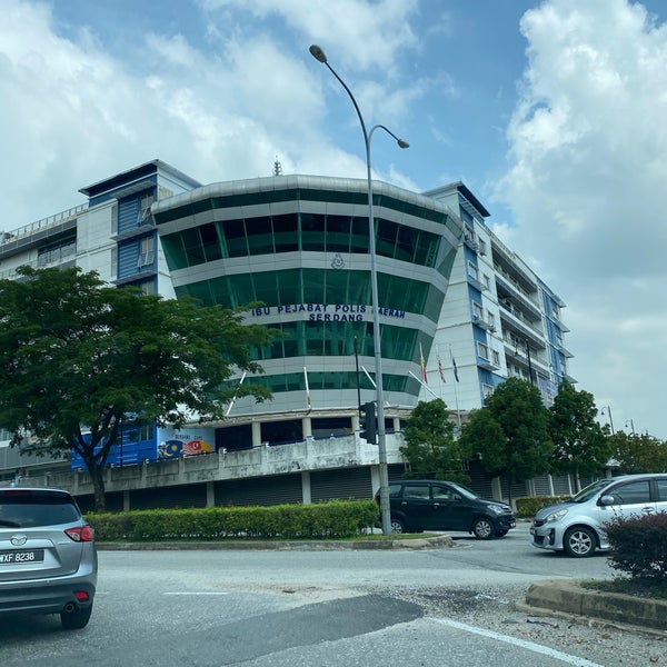 Ibu Pejabat Polis Daerah Serdang - Bandar Kinrara - Jalan Kinrara 6