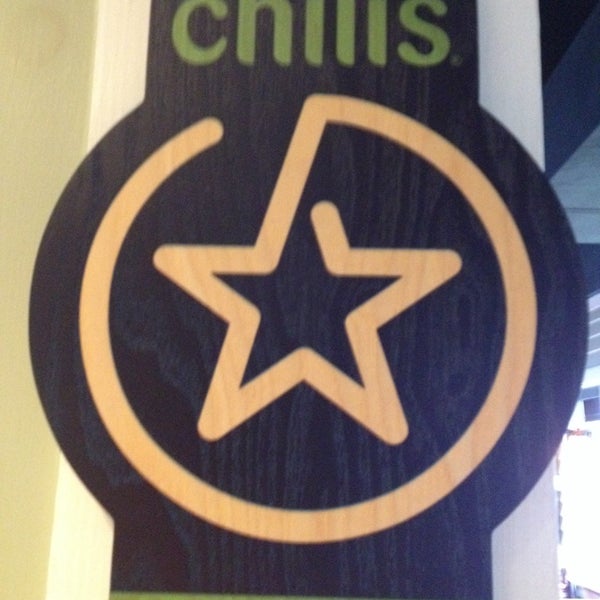 รูปภาพถ่ายที่ Chili&#39;s Grill &amp; Bar โดย Bryant S. เมื่อ 8/9/2014