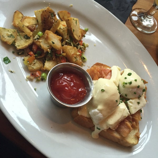 Sunday brunch is lovely, featuring this smoked salmon benedict