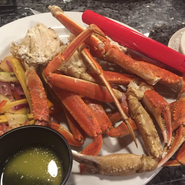 You can't go wrong with the snow crab dinner