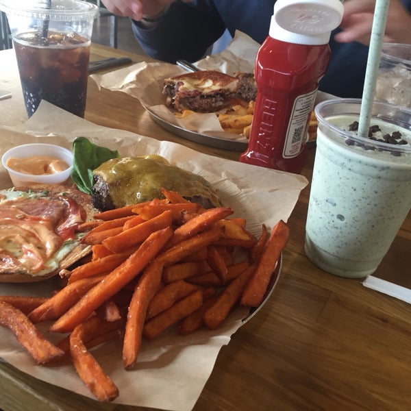 The burger was a little too greasy for me, but they do use grass fed beef which slightly makes up for it. The sweet potato fries were lovely as was the mint chocolate chip shake.