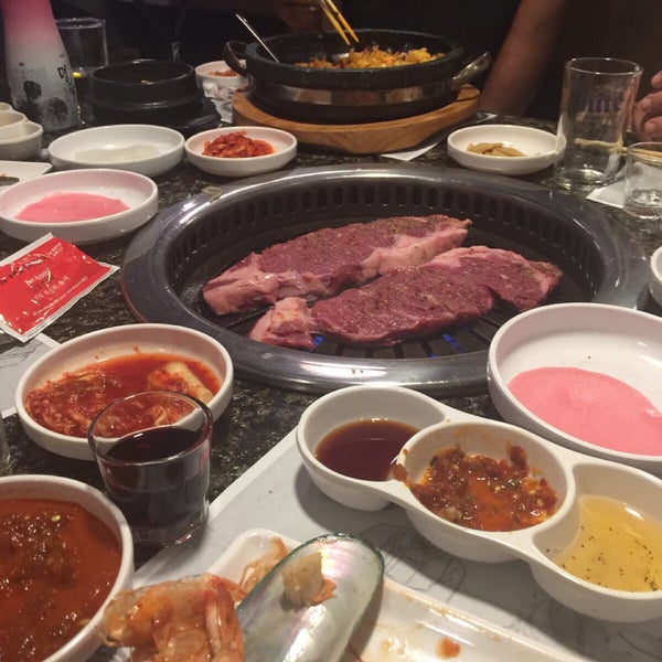 I highly recommend this place to who wants to taste a real barbeque Korean with a fantastic ambiance! The staff was very kind and helpful. The steak was great served by homemade spicy souce