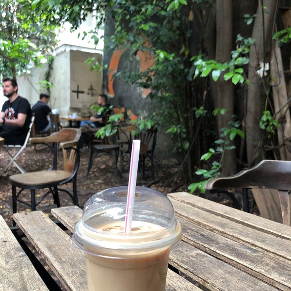 6/8/2021にHamideh.N.PがCherrybean Coffeesで撮った写真