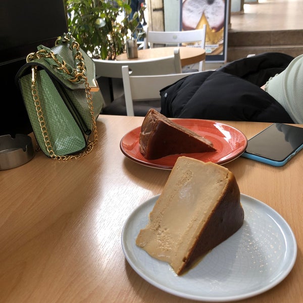 3/29/2022にHamideh.N.PがEywa Coffee &amp; Cakeで撮った写真