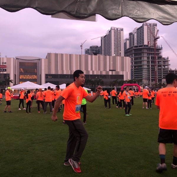 Setia City Oval Lawn Setia Alam Selangor