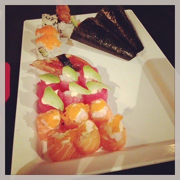 Foto scattata a Ask de Chef - Fusion | Sushi | Lounge da Sophie B. il 1/11/2013