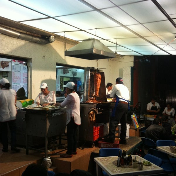 Taqueria Los Toritos Taco Place