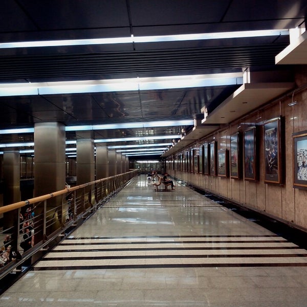 Галерея метро