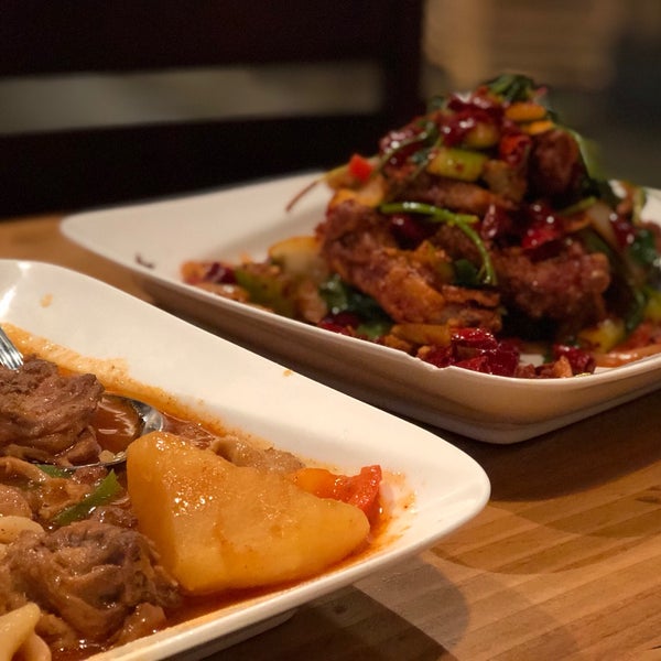 1/27/2019에 Ruby H.님이 Sama Uyghur Cuisine에서 찍은 사진
