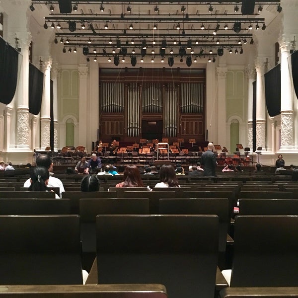 Photo taken at Victoria Concert Hall - Home of the SSO by Janie C. on 5/20/2017