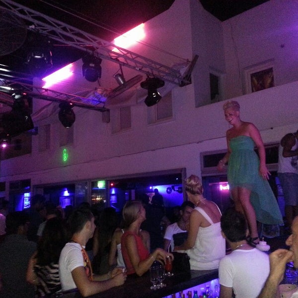 Shakers Dance Bar Erguvan Sok. No 9/A, Gümbet