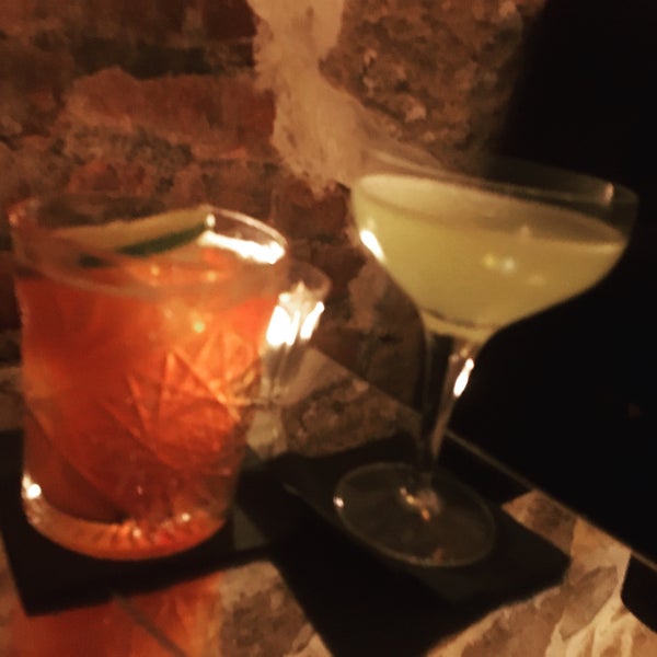 รูปภาพถ่ายที่ Experimental Cocktail Club โดย Delano เมื่อ 8/9/2017