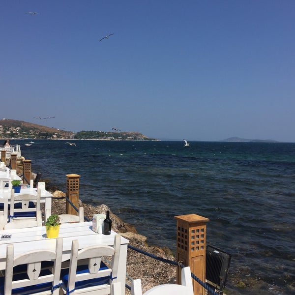 8/3/2016 tarihinde Deniz D.ziyaretçi tarafından Denizaltı Cafe &amp; Restaurant'de çekilen fotoğraf