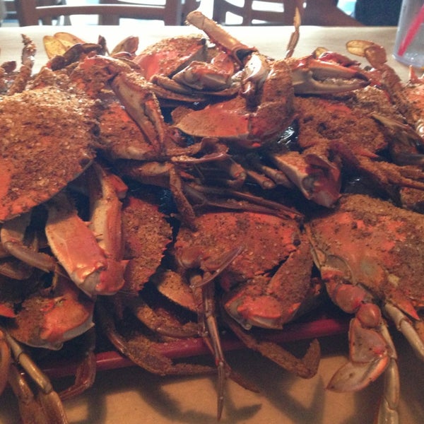 8/18/2013에 Anita B.님이 Blue Crab에서 찍은 사진