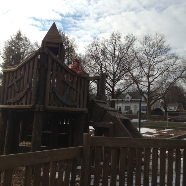 Photos at Cocoa Castle 1 tip from 217 visitors