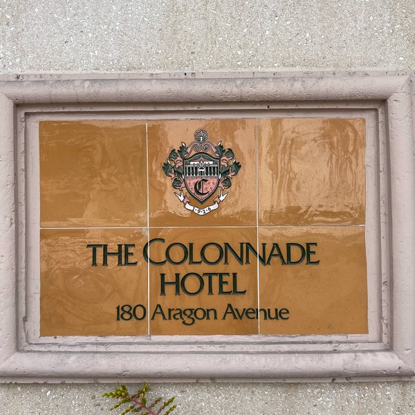 Снимок сделан в Hotel Colonnade Coral Gables, Autograph Collection пользователем Donald L. 3/21/2021